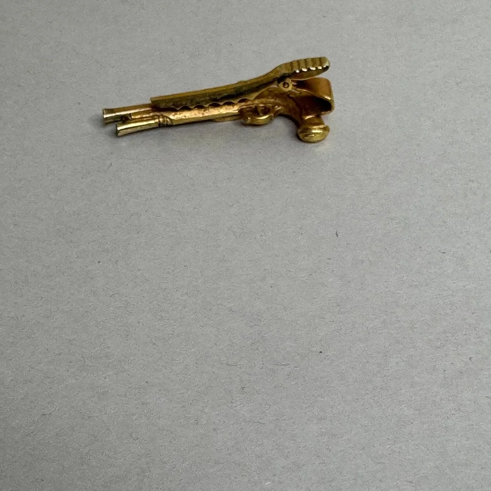 Vintage Avon Tie Clip Gold-Tone Enamel Jewelry Weapon